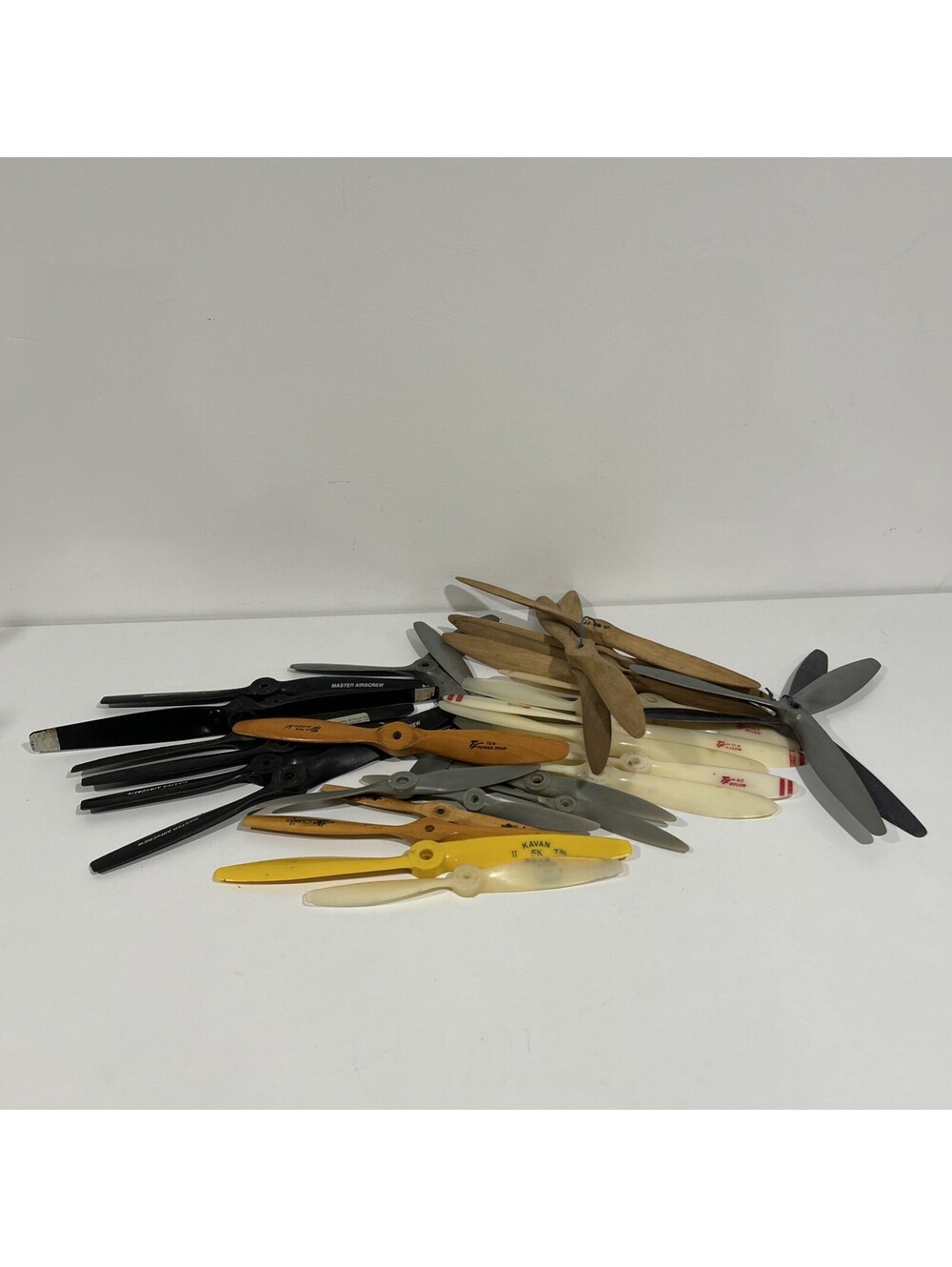 Vintage RC Airplane Propeller 34 Lot Top Flite APC Tornado Master Airscrew